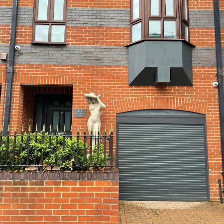 Stylish 1-Bed Studio London Eksteriør billede